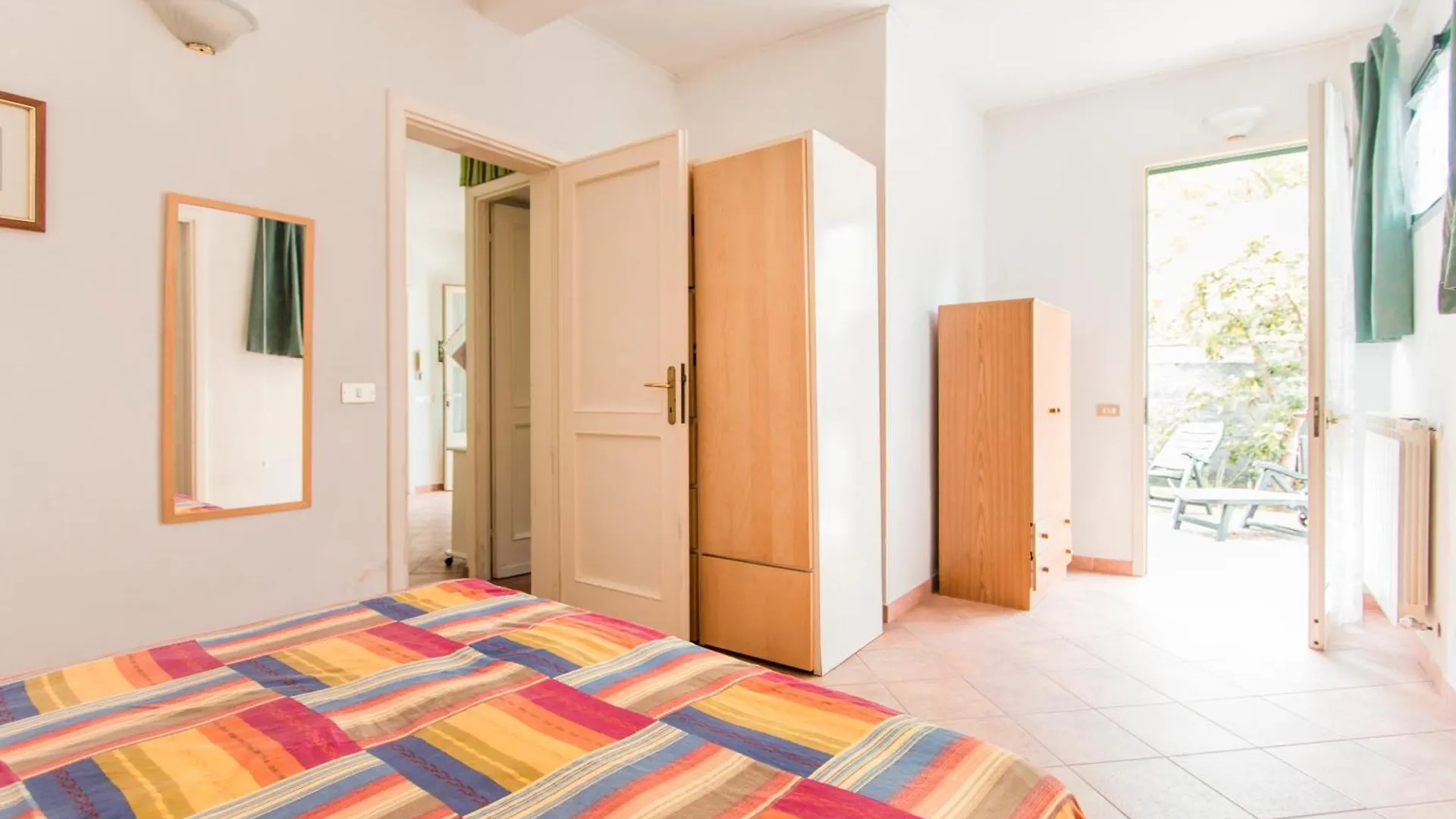 Villa Chiara -Marina Di Pietrasanta 0*,